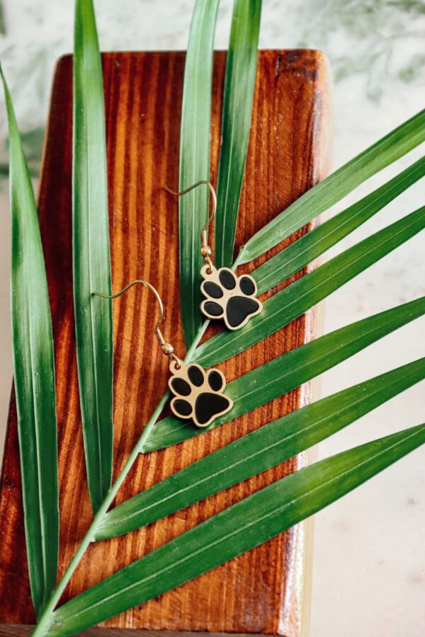 Pugmark Earring, 1 of the best Wildlife/Nature Earrings - Image 3